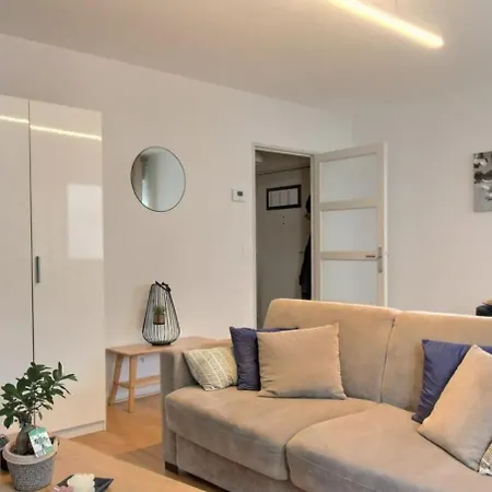 Appartement Hyper Centre Avec Garage Prive Concarneau Extérieur photo