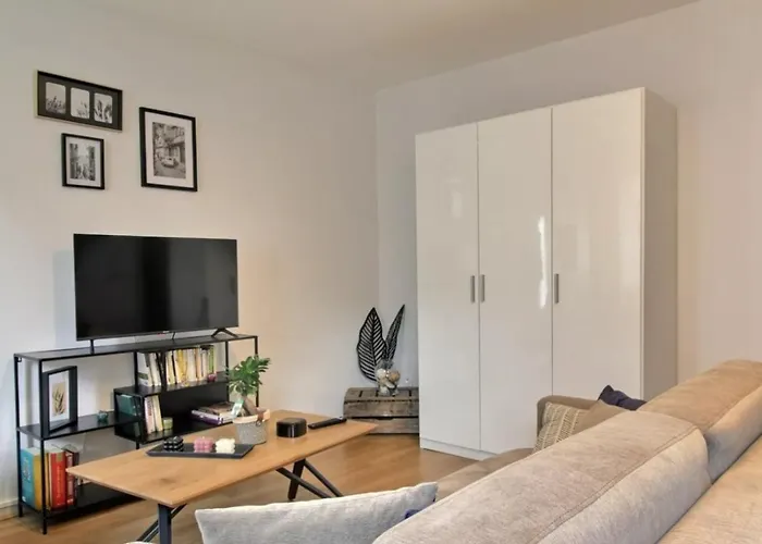 Appartement Hyper Centre Avec Garage Prive
