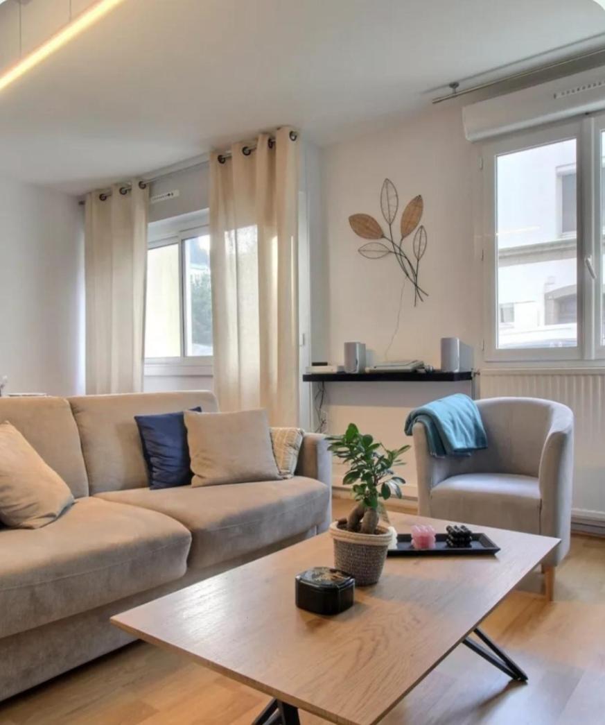 Hyper Centre Avec Garage Prive Apartment